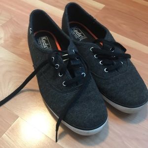 Black keds